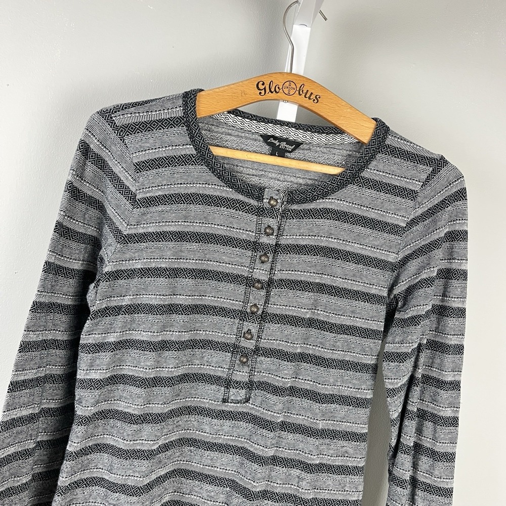 Lucky Brand Henley Top Shirt Womens L Black White Geometric Stripe Long Sleeve